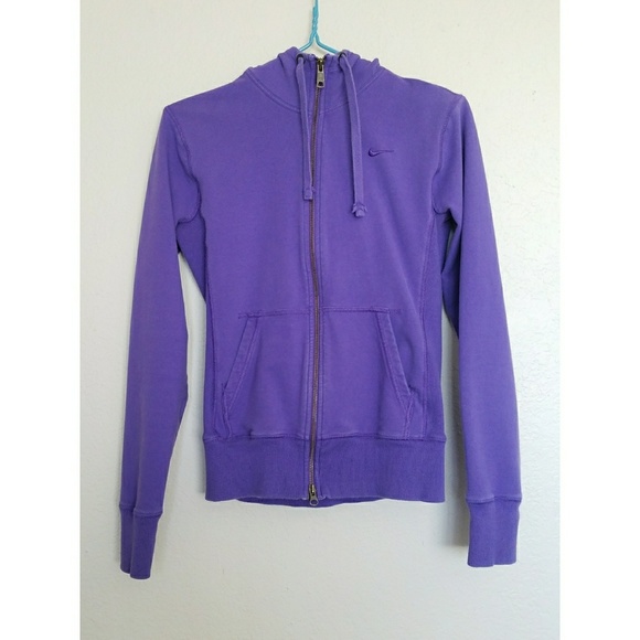 Nike Sweaters - Nike Sweater Nike Sweaters - Nike Sweater